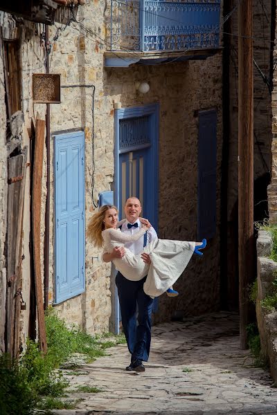 Fotógrafo de casamento Elpida Nikolaeva (elpidamedia). Foto de 1 de novembro 2018