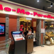 Mo-Mo Paradise momo壽喜燒(高雄五福牧場)