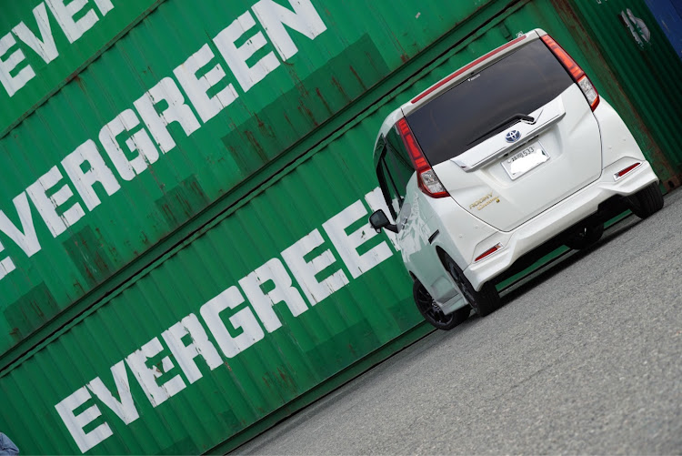 ルーミーカスタムのα6600・ROOMY・TANK・北九州MT・evergreenに関するカスタム事例の投稿画像3枚目