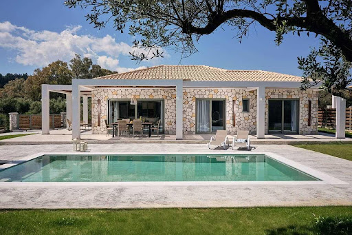Villa 1