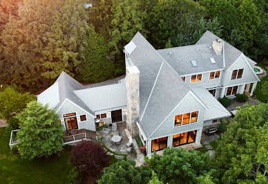 House with garden and terrace 2