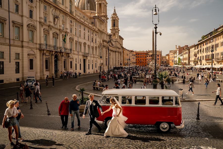 Wedding photographer Giuseppe Voci (giuseppevoci). Photo of 19 February 2023