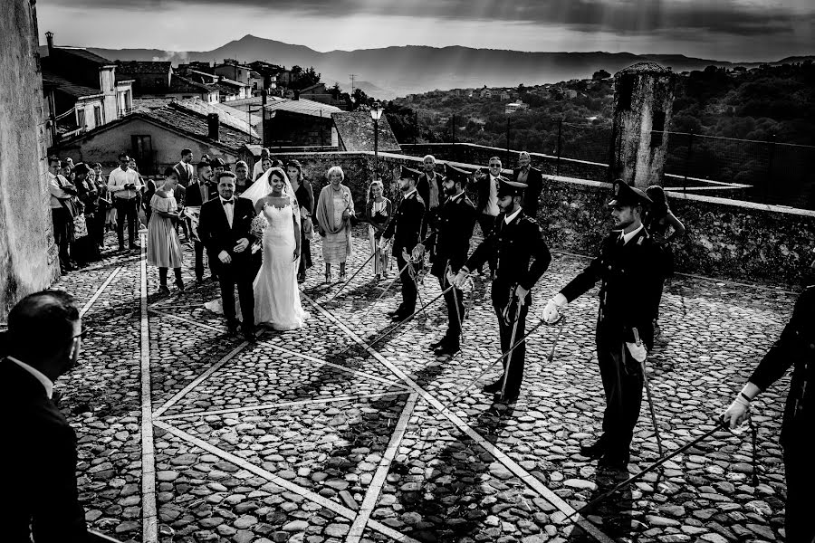 Fotógrafo de casamento Mario Iazzolino (marioiazzolino). Foto de 24 de abril 2019