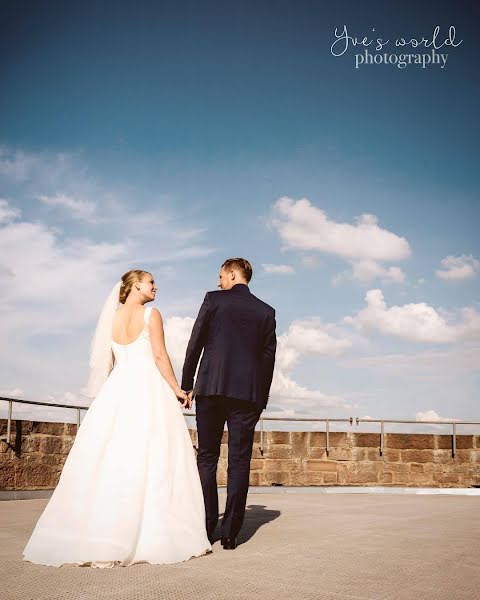 Fotógrafo de casamento Yvonne James (yvonnejames). Foto de 21 de março 2019