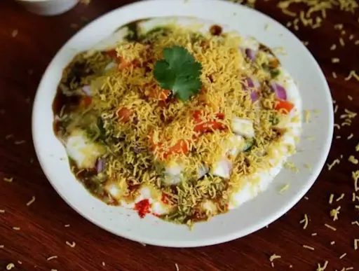 Aloo Tikki Chaat