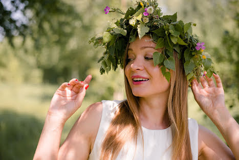 Hääkuvaaja Irina Poverennova (iriskaboo). Kuva otettu 29. heinäkuuta 2019