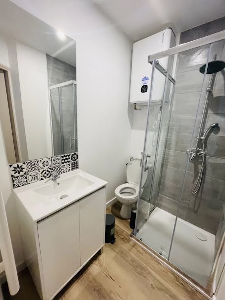 Location meublée appartement 1 pièce 14.54 m² à Saint-Quentin (02100), 410 €