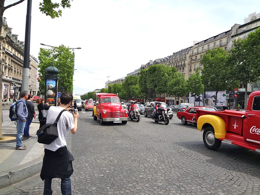 Arc de Triomphe & Plaza Paris France 2012