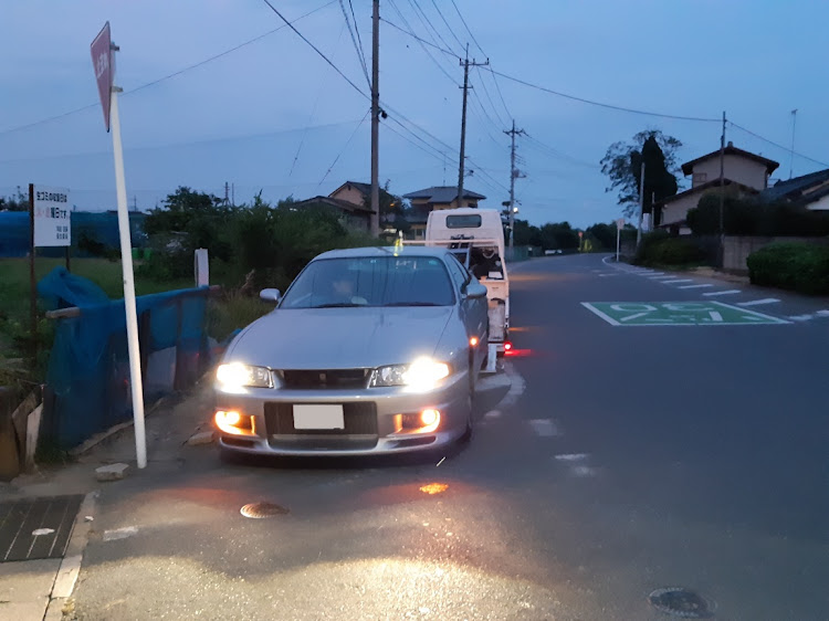 スカイライン GT-Rのブレーキランプ点灯しっぱなし。・ドナドナされて・連休はカブチくんに関するカスタム事例の投稿画像1枚目