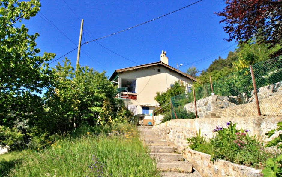 Vente maison 6 pièces 150 m² à Briançonnet (06850), 296 000 €