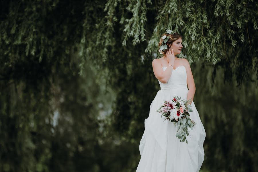 Wedding photographer Courtney Pike (barephotography). Photo of 5 June 2019