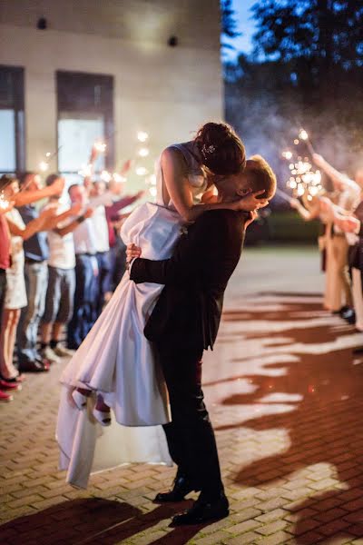 Fotografer pernikahan Olga Sarka (sarka). Foto tanggal 12 Mei 2021