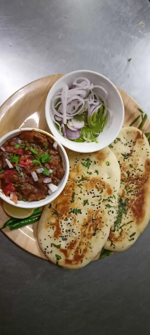 Chole With Paratha