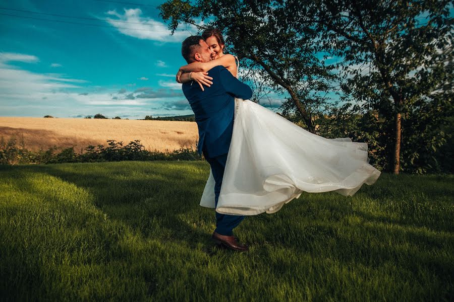 Fotógrafo de casamento Lukas Kenji Vrabel (kenjicz). Foto de 22 de abril