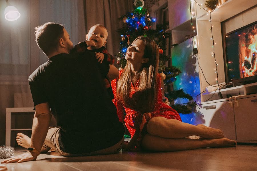 Fotografo di matrimoni Lyubov Pogodina (armastus). Foto del 24 dicembre 2021