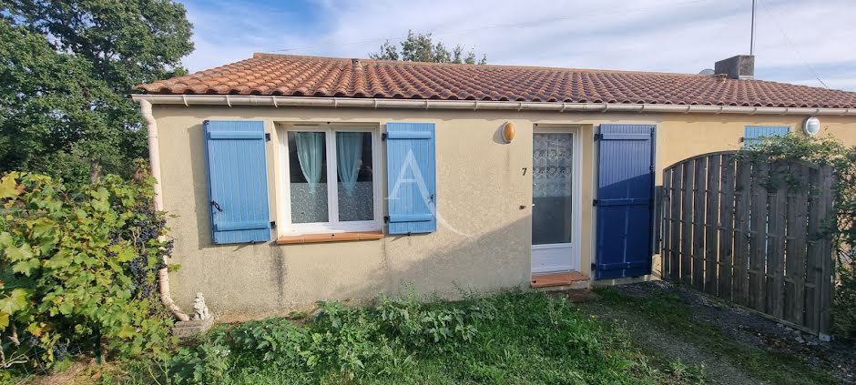 Vente maison 2 pièces 46 m² à L'Aiguillon-sur-Vie (85220), 149 000 €