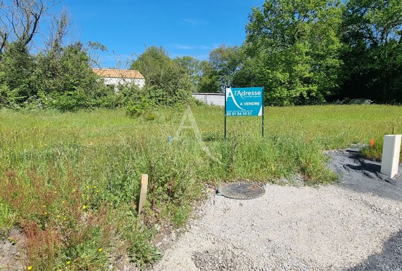  Vente Terrain à bâtir - 627m² à Commequiers (85220) 