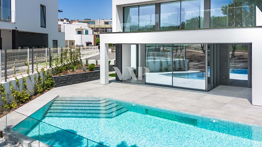 House 1