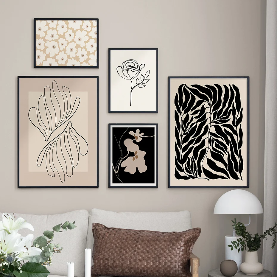 Bohemian Abstract Sketch Line Flower Plant Minimalism Poster voor een stijlvolle en minimalistische decoratie met bloemen en planten.