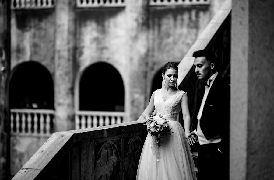 Fotógrafo de bodas Madalin Ciortea (dreamartevents). Foto del 29 de junio 2019