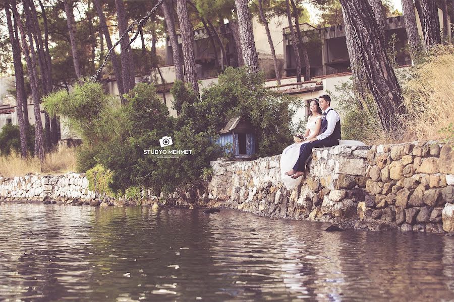 Fotógrafo de casamento Mehmet Malgaz (mehmetmalgaz). Foto de 14 de julho 2020