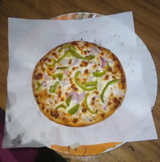 Cheese Capsicum Pizza