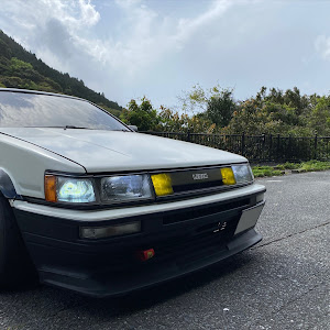 カローラレビン AE86