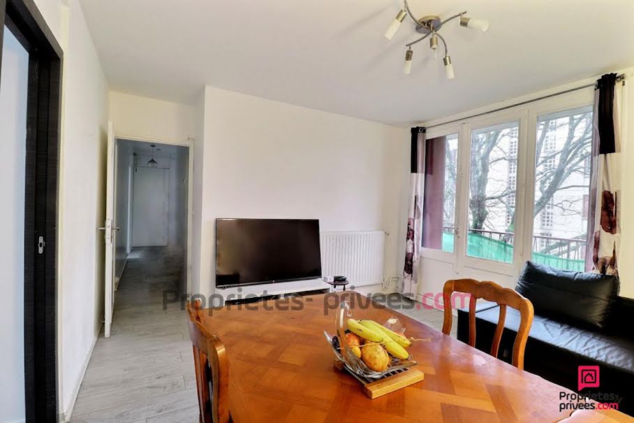 Vente appartement 4 pièces 66 m² à Sainte-genevieve-des-bois (91700), 161 000 €