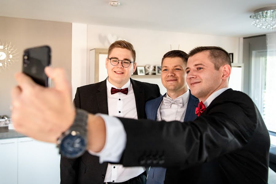 Wedding photographer Juri Khačadurov (elegantehochzeit). Photo of 14 March 2022