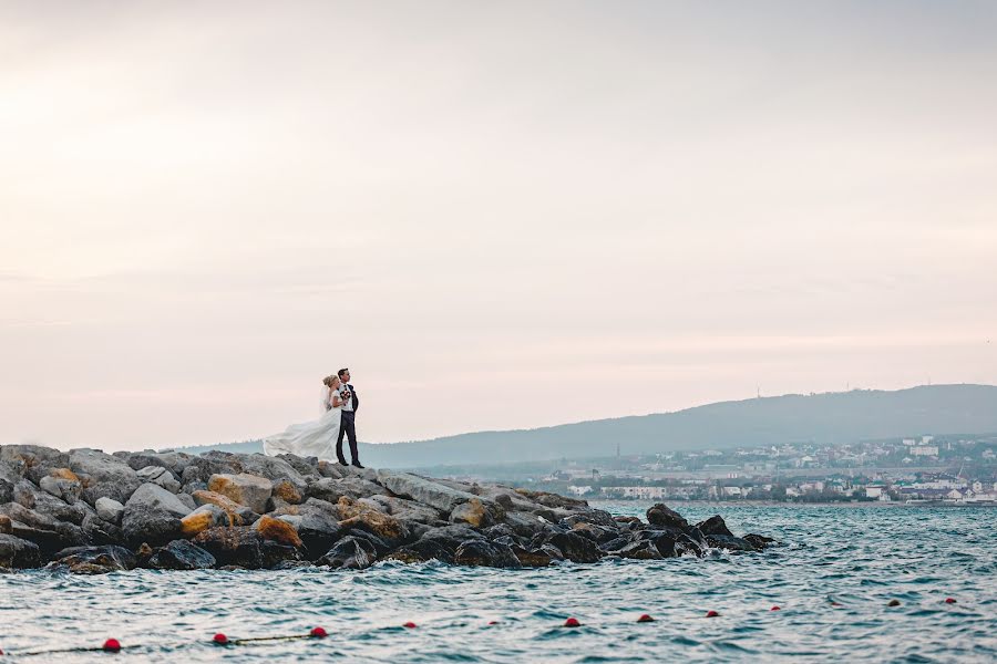 Wedding photographer Aleksandr Sutula (alexsutula). Photo of 27 January 2023