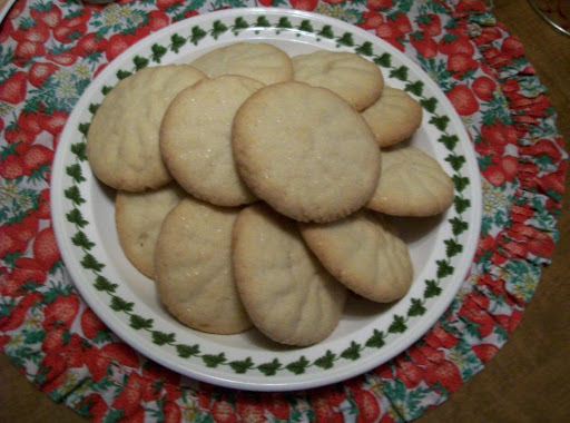 Fresh from the Oven and Onto a plate. Guaranteed not to last too long, don't turn your back . . they will instantly be all gone.