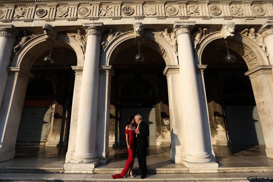 Fotógrafo de bodas Taya Kopeykina (tvkopeikina). Foto del 2 de diciembre 2022