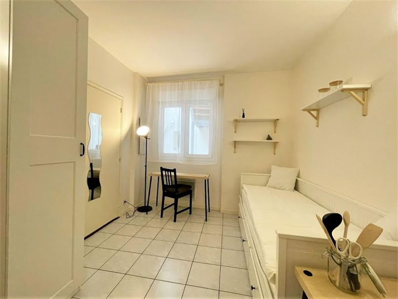 Location meublée appartement 1 pièce 16 m² à Toulouse (31000), 530 €