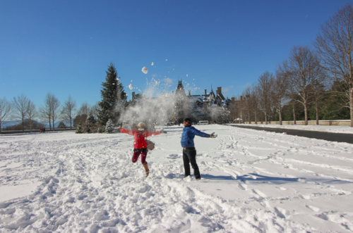 Fun Christmas Questions and Trivia for Family and Road Trips