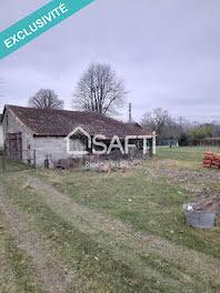 maison à Saint-Front-de-Pradoux (24)