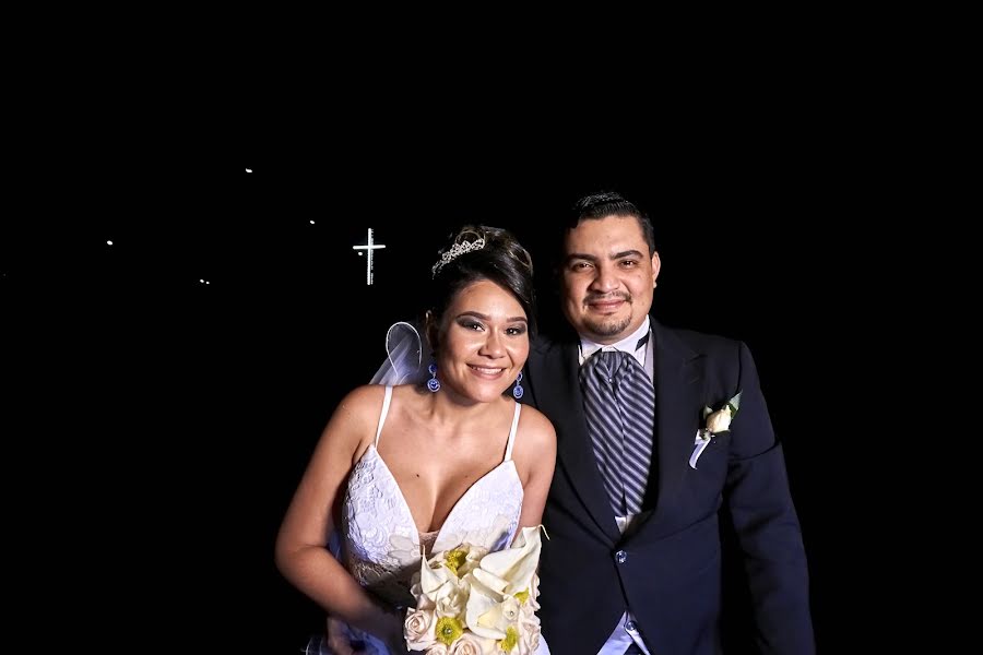 結婚式の写真家Juan Guillermo Briceño Mac Lellan (juanbriceno)。2020 8月12日の写真