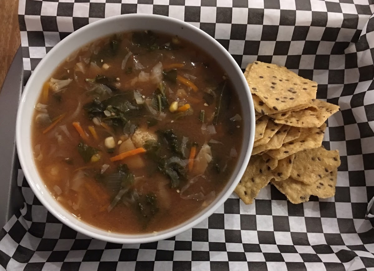 Hearty Vegetable Soup (GF, Vegetarian) with GF Taste So Good Multigrain Crackers.