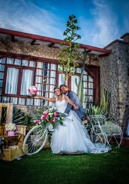 Fotografer pernikahan BRUNO SOLIZ (brunosoliz). Foto tanggal 12 Oktober 2016