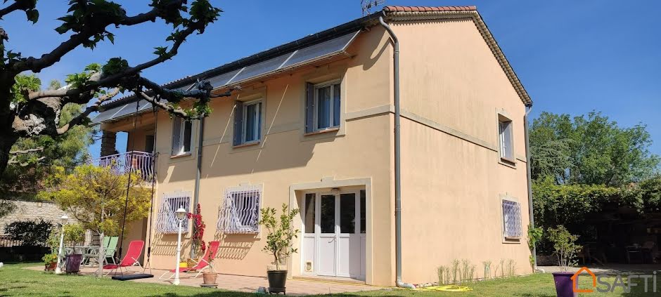 Vente maison 7 pièces 164 m² à Saint-Jean-de-Serres (30350), 312 000 €