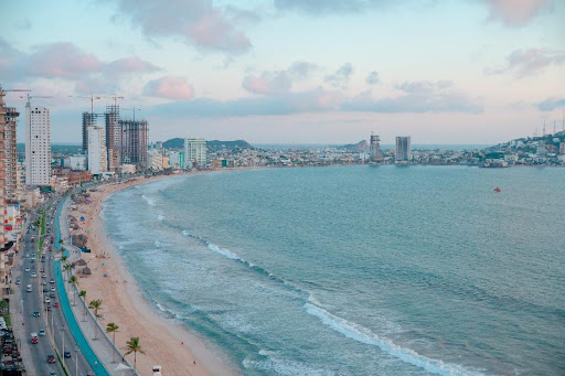 Prestige apartment for sale in Mazatlán (Mexico) - Aerial view of urban coast and sea