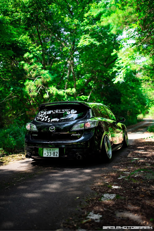 マツダスピードアクセラの全日本房倶楽部・仕様変更・車高調整・ホイール交換に関するカスタム事例の投稿画像3枚目