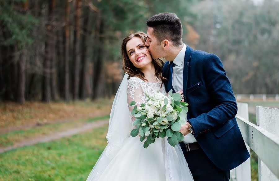 Fotógrafo de casamento Nadezhda Gributa (nadezhdaphoto). Foto de 9 de janeiro 2018