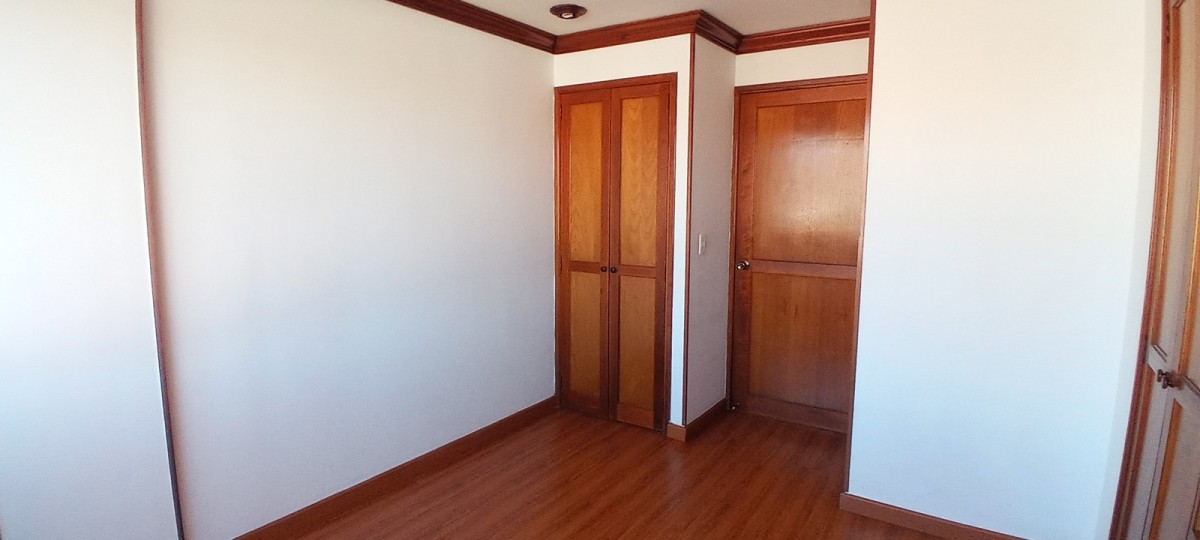 Apartamento En Arriendo - Puente Largo, Bogota