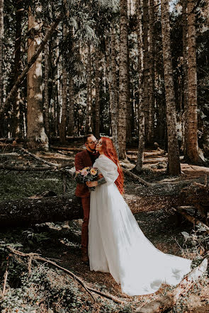 Vestuvių fotografas Nastya Konnik (anastasikonn). Nuotrauka 2020 gruodžio 3