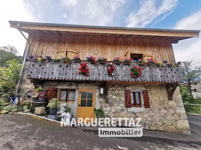 Vente maison 7 pièces 214 m² à Villard (74420), 590 000 €