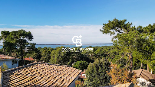 Maison avec piscine et terrasse 4