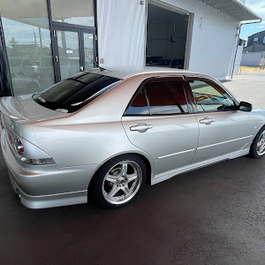 アルテッツァ SXE10