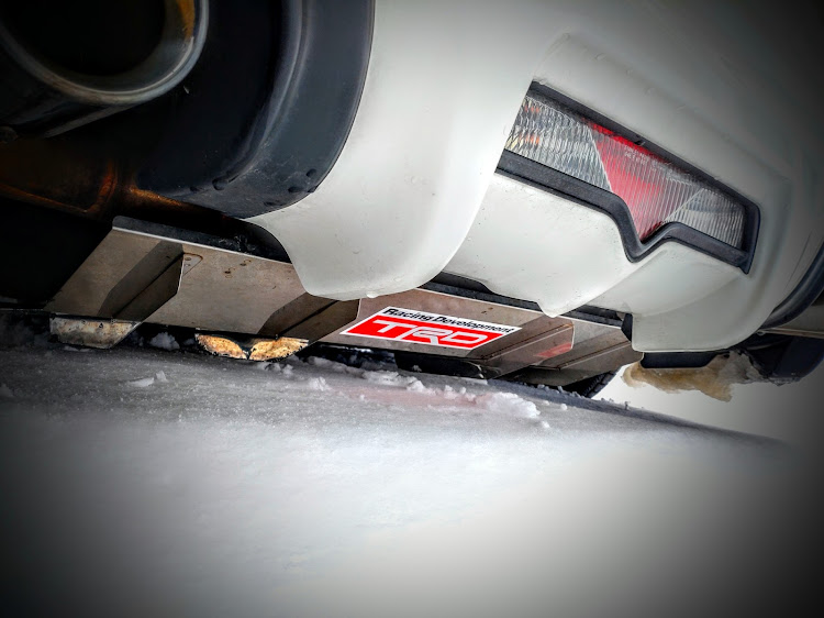 86のローアングル・雪景色・青森スゲー・リアディフューザー・スマホクオリティに関するカスタム事例の投稿画像1枚目