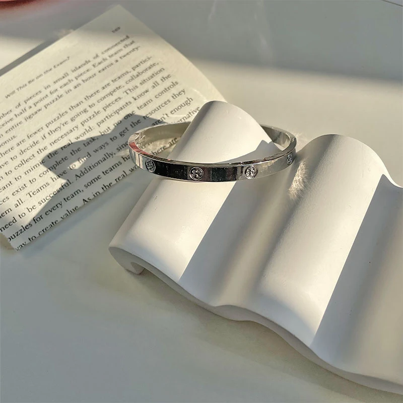 Title 3, Pulseira de liga leve feminina, com personalida...