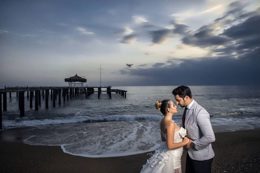 Photographe de mariage Romeo Catalin (fotoromeocatalin). Photo du 6 décembre 2017